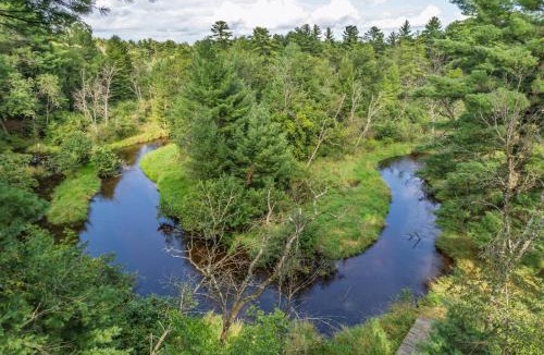 Big Flats House | Whispering Pines & Shouting Rocks