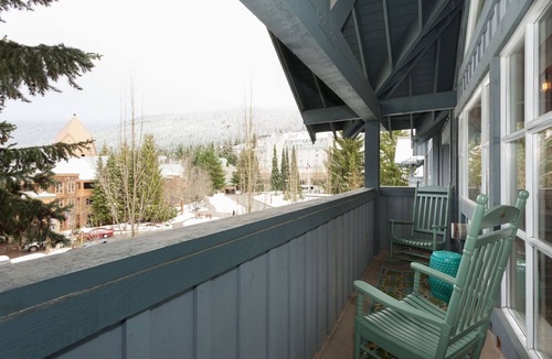 Blackcomb Condo | Whistler/Blackcomb Premier Retreat Short Term Rental Reg Number: PM761814264