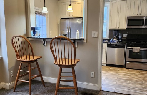 West Baltimore House | whole 3-bedroom townhome in welcoming Baltimore with AC and charm