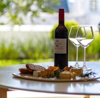 Stellenbosch Cabin | Winelands Golf Lodges 18