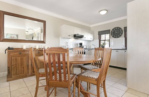 Stellenbosch Villa | Winelands Golf Lodges 11