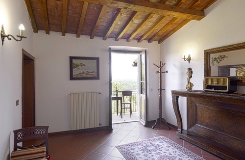 Pieve a Maiano House | Wonderful private villa for 4 people with TV, terrace and pets allowed