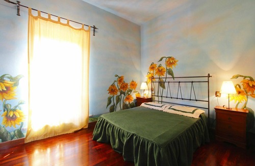 San Miniato Villa | Wonderful private villa for 17 people with private pool, TV, patio, pets allowed and parking