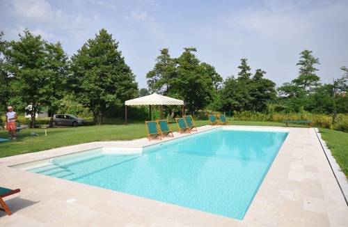 Montecarlo Villa | Wonderful private villa with A/C, private pool, WIFI, TV, patio, pets allowed and panoramic view