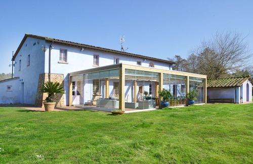 Montecarlo Villa | Wonderful private villa with A/C, private pool, WIFI, TV, patio, pets allowed and panoramic view