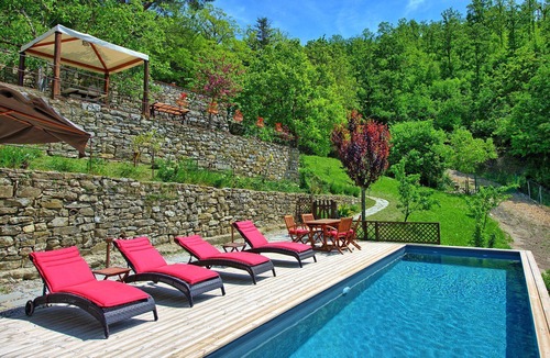 Sesto Fiorentino Villa | Wonderful private villa with WIFI, private pool, A/C, TV, veranda, panoramic view, close to Florence