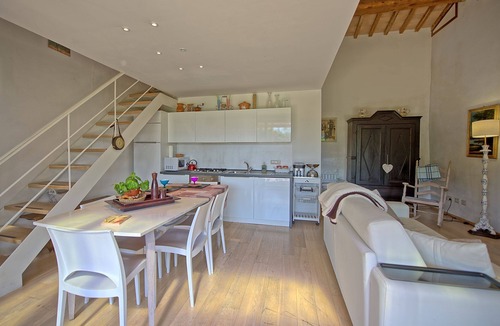 Siena Villa | Wonderful private villa for 2 people with A/C, WIFI, TV, patio and panoramic view