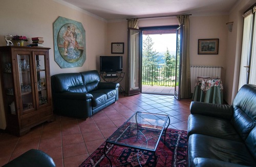 Pratovecchio Villa | Wonderful Villa with Private Pool near Arezzo and Florence, Wifi Free