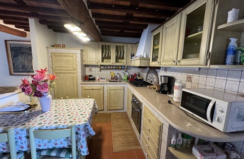 Castelvecchio Villa | Wonderful villa with A/C, WIFI, private pool, TV, terrace and panoramic view, close to Lucca