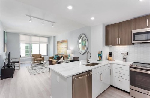 Woodmont Triangle Apartment | Woodmont Triangle| Pet-friendly 1BR | nr Glen Echo Park