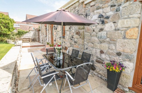 St Austell Cottage | WOODSIDE BARNS, family friendly, with a garden in St. Austell