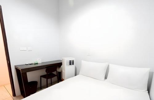 Wat Bowon Niwet Apartment | XX Mitr Inn Khaosan - มิตร อินน์ ข้าวสาร 2
