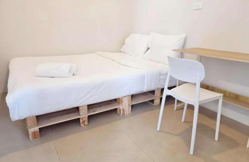 Talat Yot Apartment | XX The Hidden khaosen เดอะ ฮิดเด้น ตรอกข้าวสาร