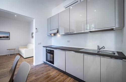 Gavinana Apartment | YiD elegant aparment with garden