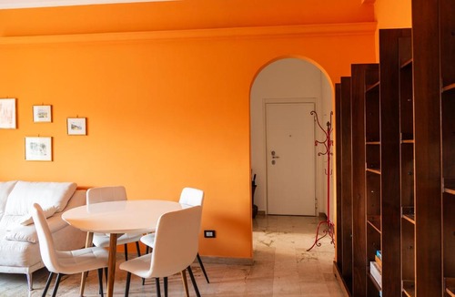 San Donato Milanese Apartment | Youhosty - Skyline View San Donato
