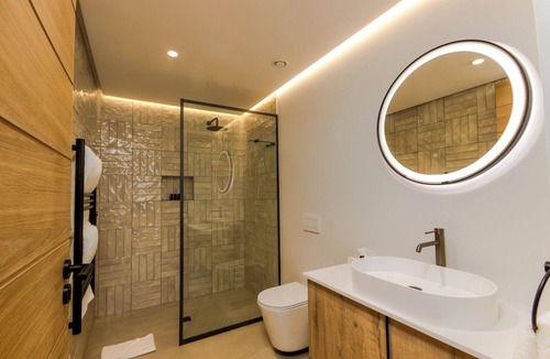 Stellenbosch Central Apartment | Stylish Apartment in Cape Winelands District
