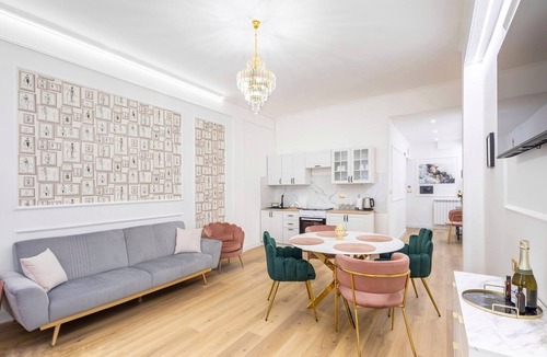 Civitavecchia Apartment | Zara Suite Apartment