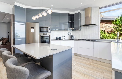 Mountainside Apartment | Zaria Sun Family - Three Bedroom Apartment, Sleeps 6