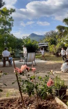 บ้านสวนม่วนใจ๋