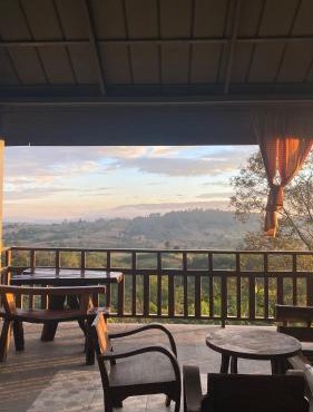 ภูคำฮ้อมคลิฟฟ์ลอดจ์ แอนด์ โฮมสเตย์ Phu come home cliff Lodge & Homestay