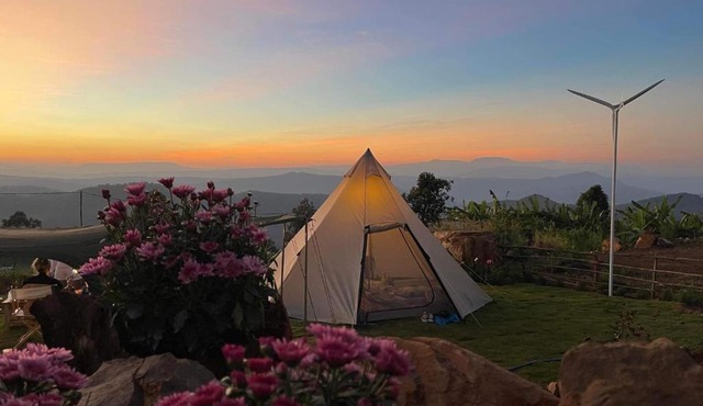 ลานพันดาวแคมป์ปิ้ง Lanpundao camping