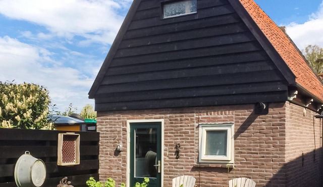 1 bedroom awesome home in Opperdoes