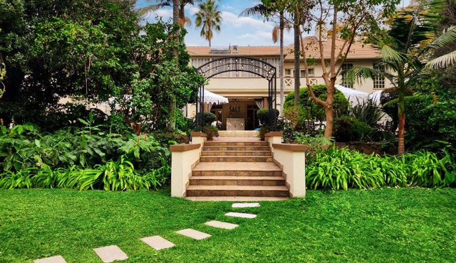 10 2nd Avenue Houghton Estate by Dream Resorts