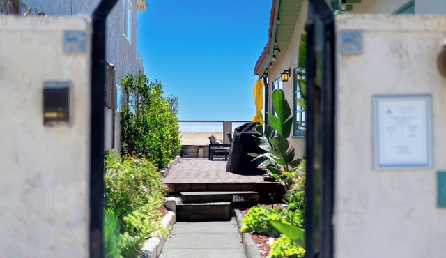 1205O Spanish Beach Bungalow Retreat