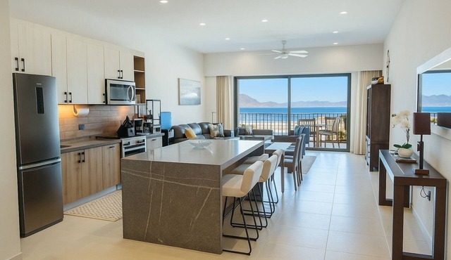1306 2BR/2.5BA Oceanfront Loreto @ Danzante Bay