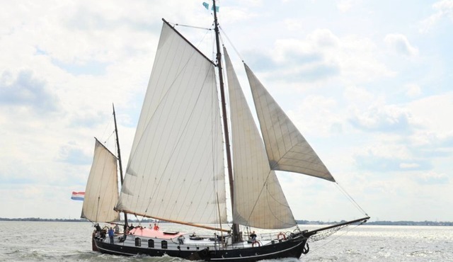 1890 Dutch Sailing Barge Phoenix, Amsterdam, Groups 18, From €78 p.p./night