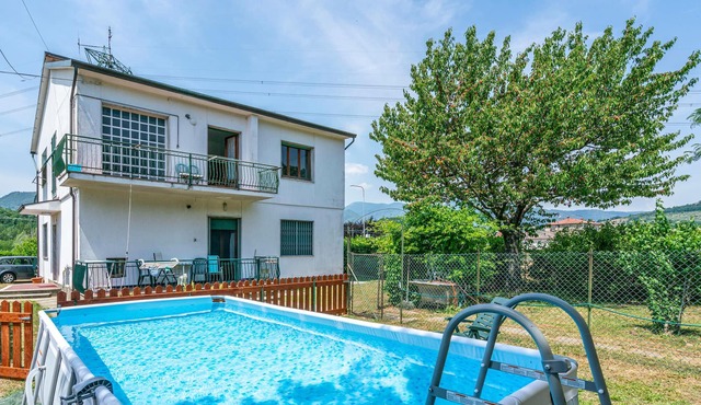 2 bedroom accommodation in Filattiera