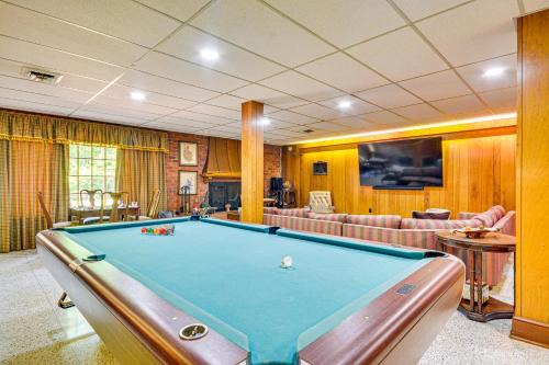 2 Mi to Main St Thomasville: Family Home w/Games