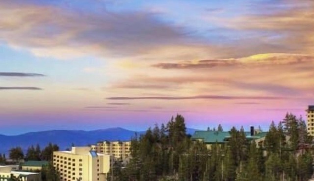 2 The Ridge Resort Lake Tahoe, Hot Tub, Fireplace