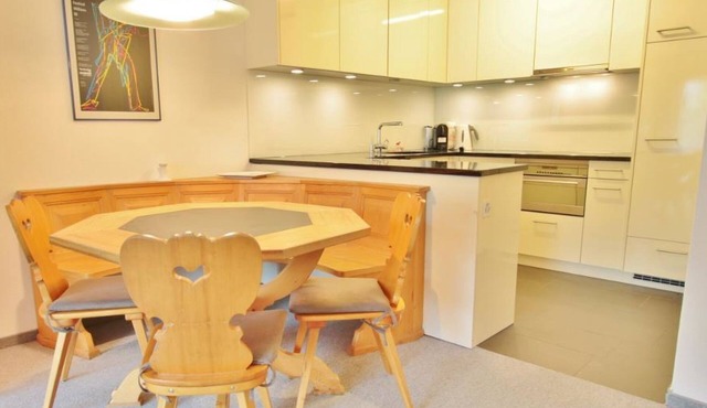 2½-Zimmerwohnung by Interhome
