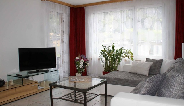 2½-Zimmerwohnung by Interhome