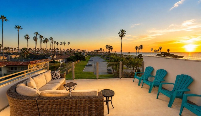 25% Off Aug 20-23! Walk To Beach, W/Rooftop Deck*