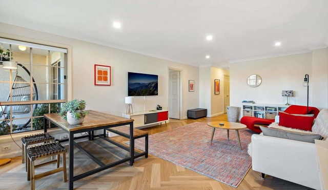 3-Bed Apartment in Holiday Style Resort with Pool