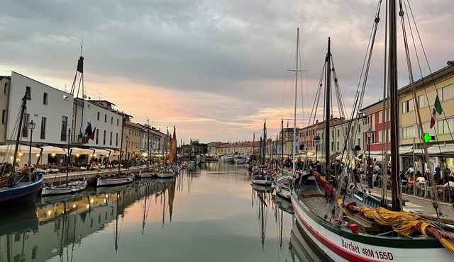 3-bedroom, 2 bathroom cosy mobile home close to the sea and Cesenatico center