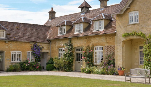 3 bedroom accommodation in Bruern, near Chipping Norton