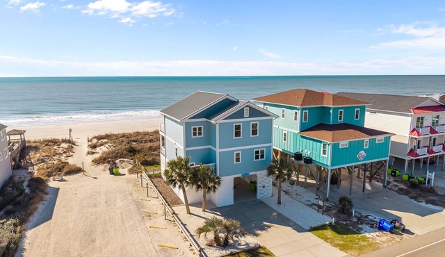 3 Bedroom oceanfront house with amazing views!