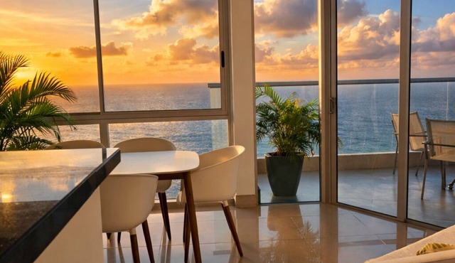 3BR Ocean Gem: Breakfast & Daily Cleaning Optional