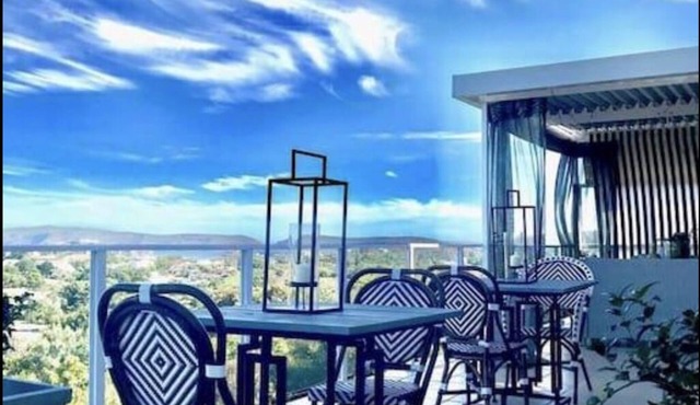 4 Bed Magnificent Robberg Villa