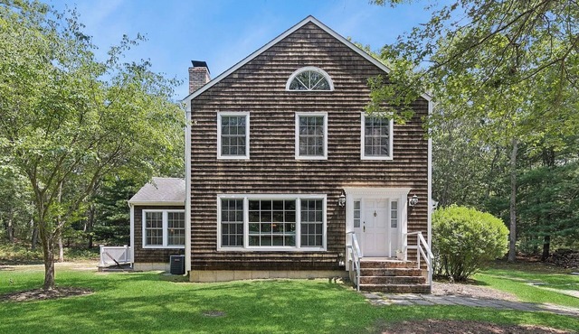 4-Bedroom Home in Sag Harbor with Pool
