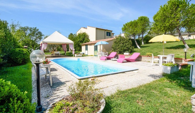4 bedroom lovely home in Santa Luce