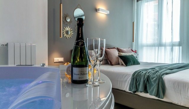 4 Star Suite SPA