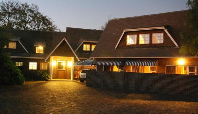 5 Crown Guesthouse