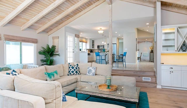 5227S -185027: 3 BR, 2 BA House in Oxnard, Sleeps 7
