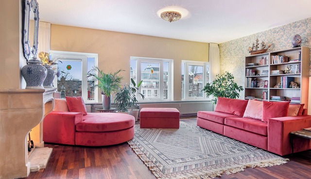 A Somptuous Canal Penthouse in the Emperor's Canal in Amsterdam!