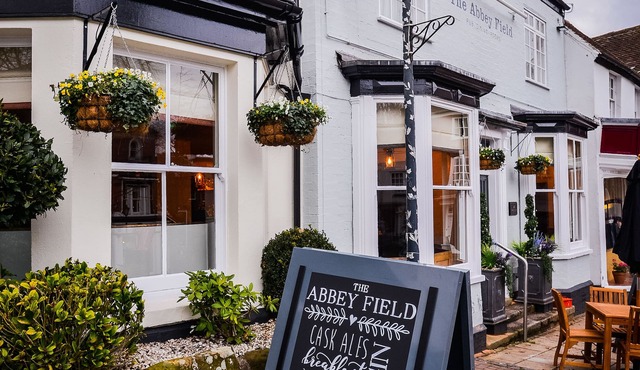 Abbeyfield By Chef and Brewer collection