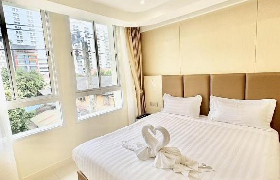 ABCQQ Hotel Bangkok